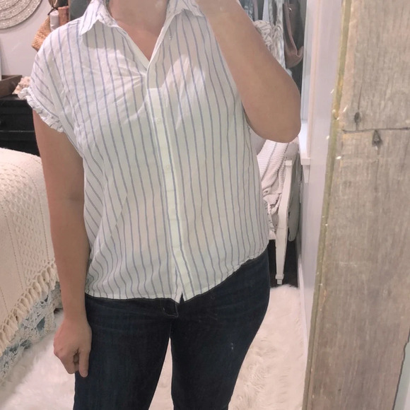 Beachlunchlounge size small white & blue striped cotton top - Picture 1 of 4